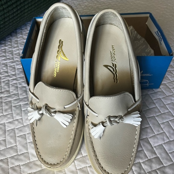 Vintage Sperry top sider (new with box no lid) - Picture 3 of 6